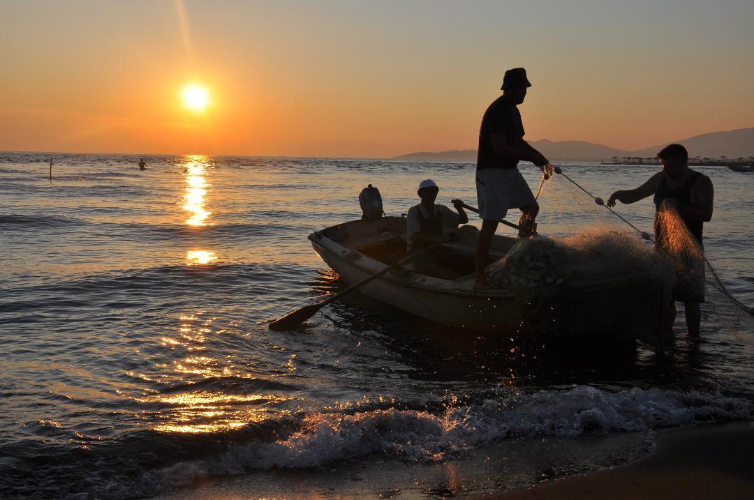 Fishermen at sunset, Ada Bojana