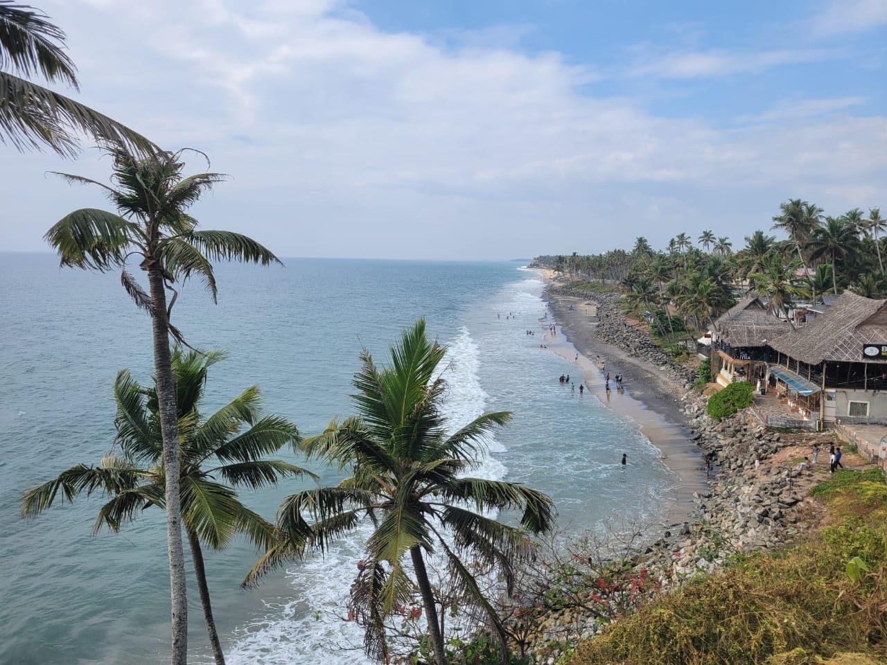 Cliff-top view over Varkala's coastline